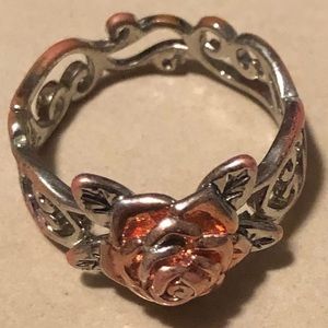 Floral rose gold ring